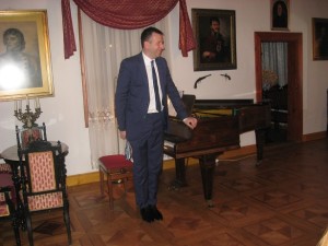 Marcin Dominik Głuch - koncert Kameralny w Muzeum Wnętrz Dworskich w Ożarowie - http://kultura.wielun.pl