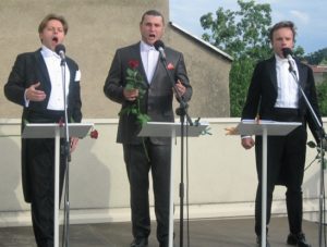 Od lewej Tomasz Tracz, Aleksander Kruczek, Aleksander Jan Zuchowicz